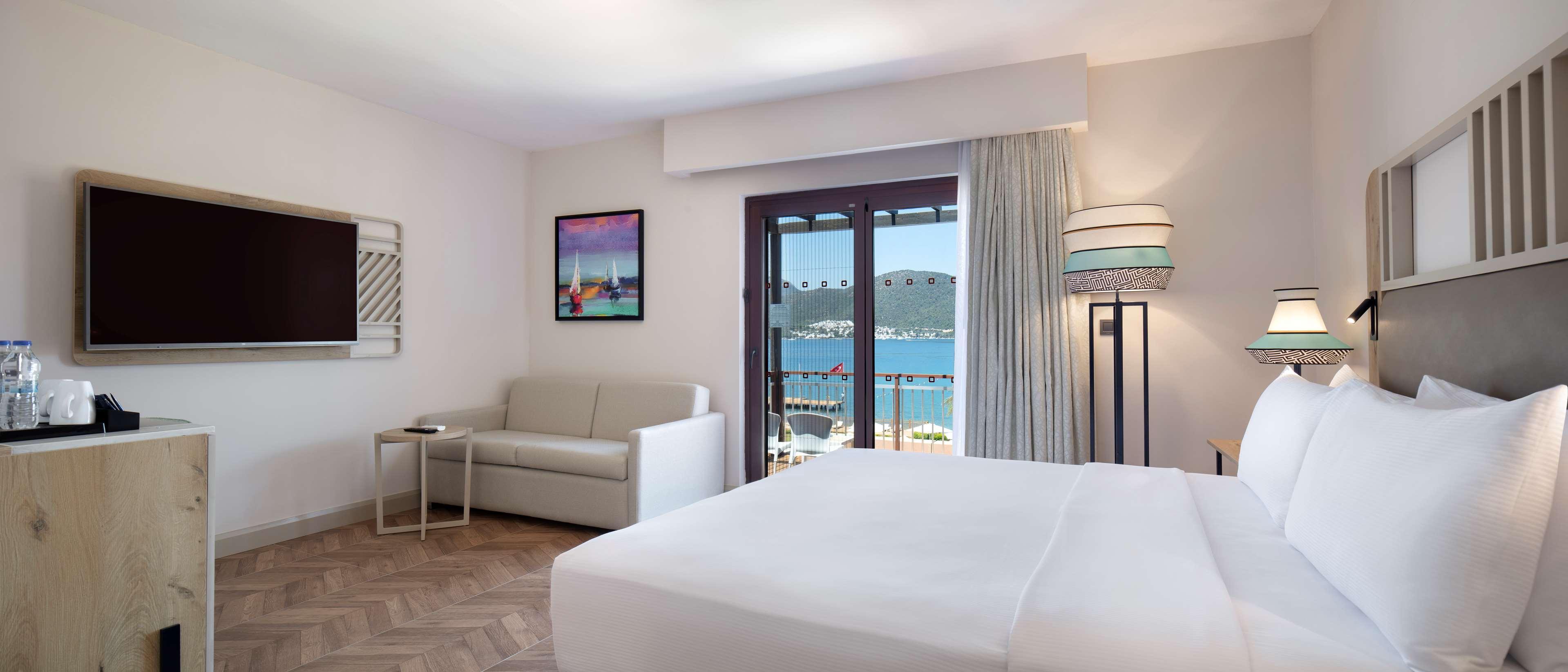 Doubletree By Hilton Bodrum Isil Club Ultra Курортный комплекс Торба
