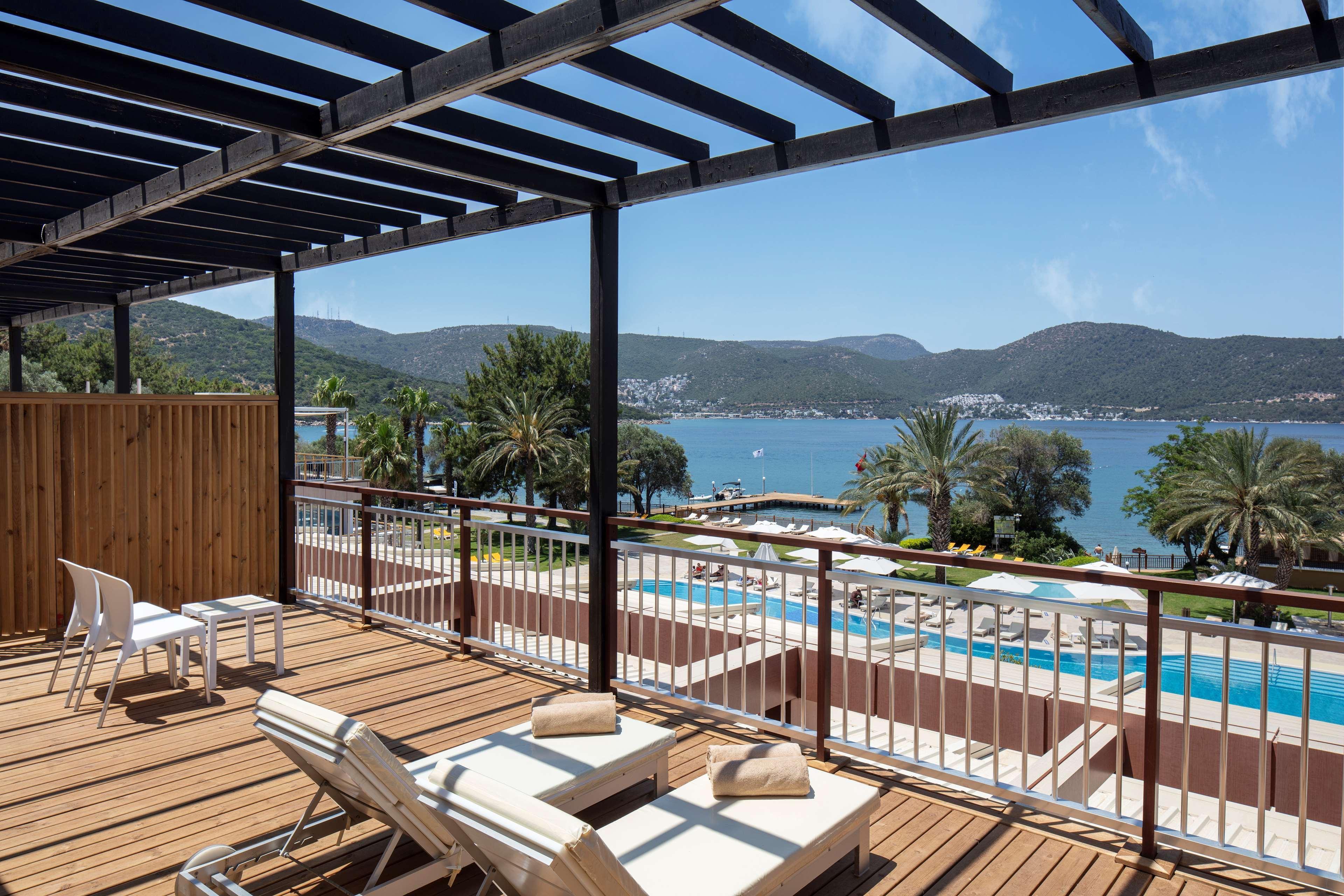Resort Doubletree By Hilton Bodrum Isil Club Ultra 5*