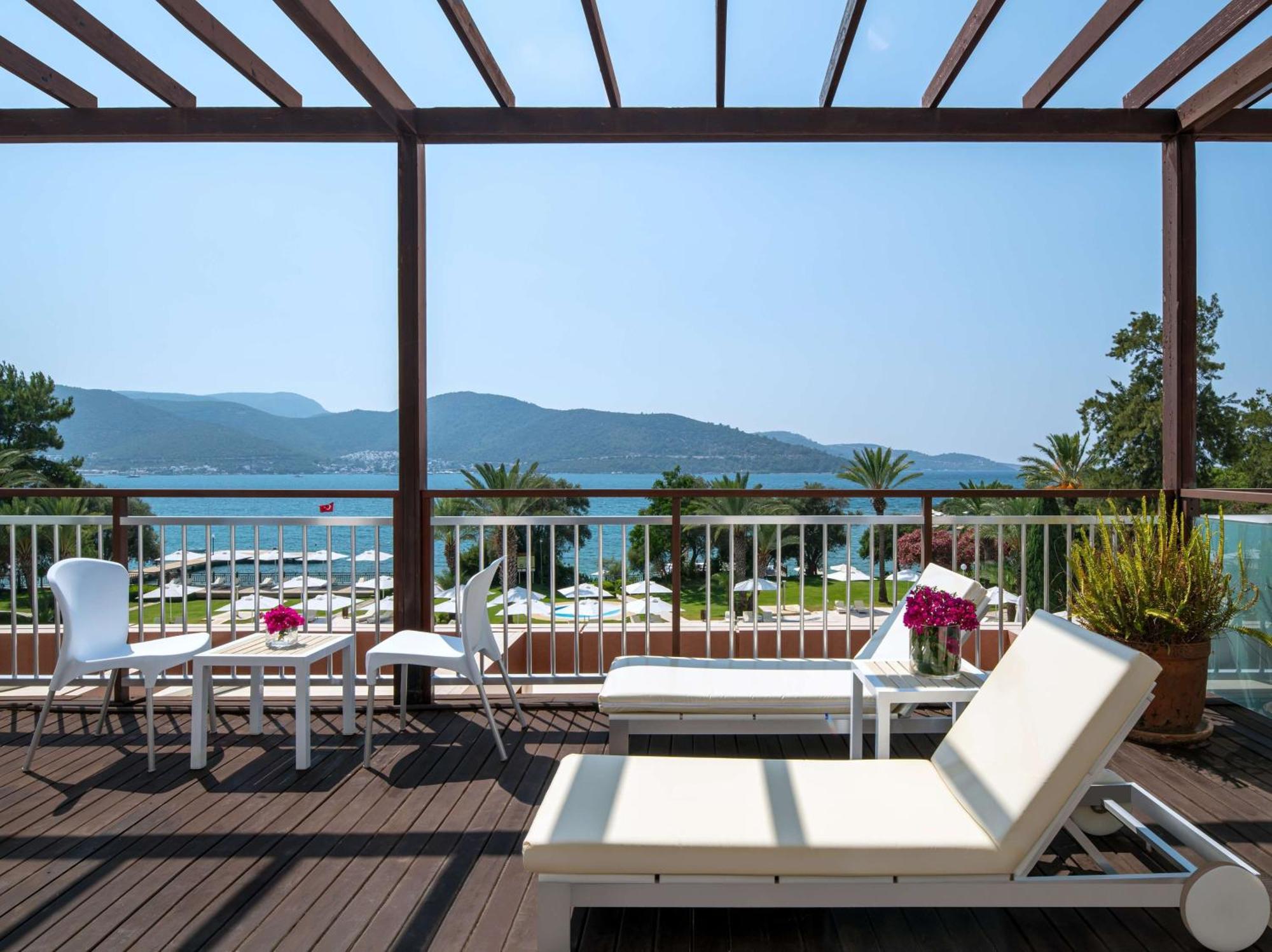 Resort Doubletree By Hilton Bodrum Isil Club Ultra