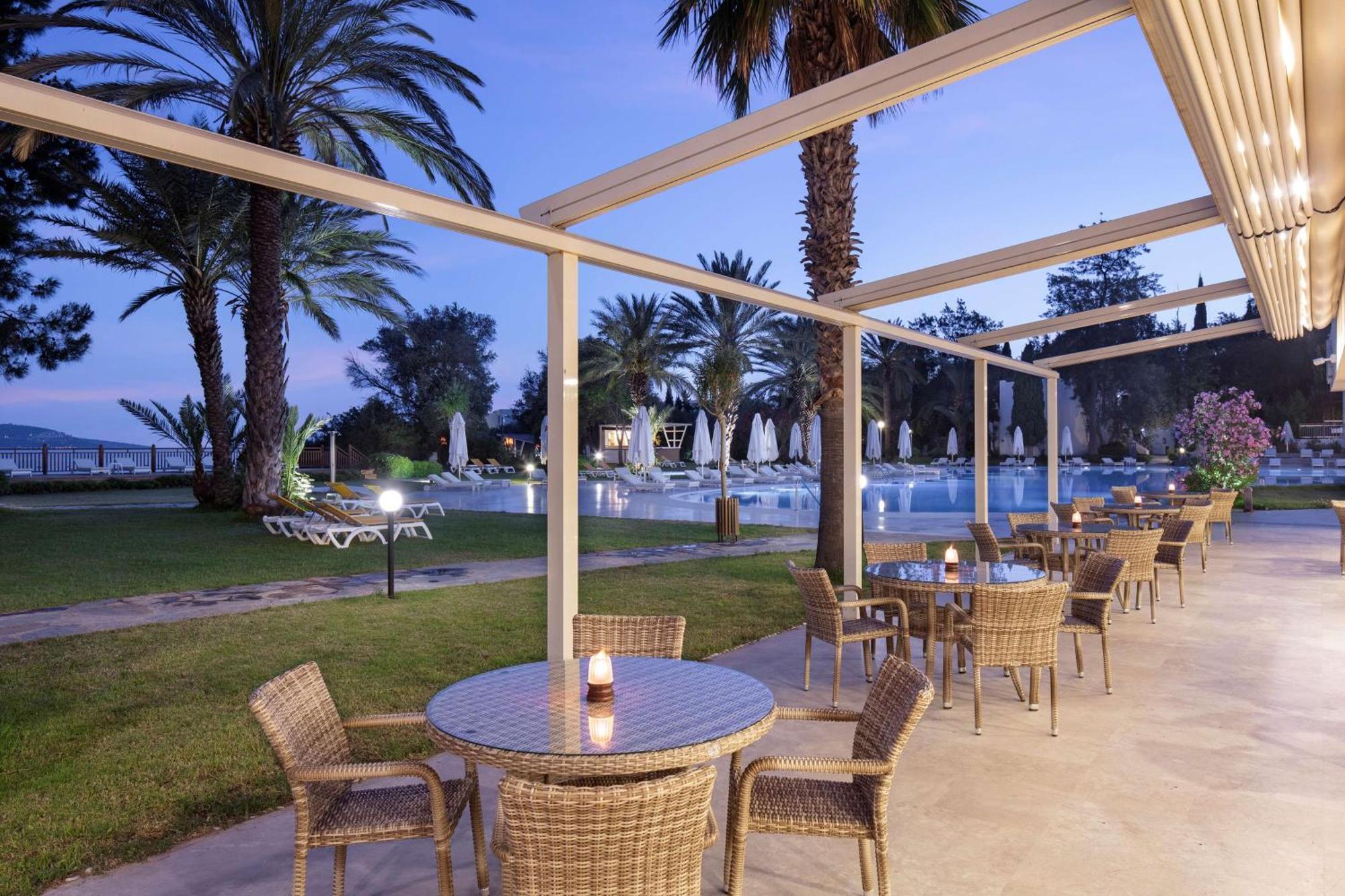 Doubletree By Hilton Bodrum Isil Club Ultra 5*